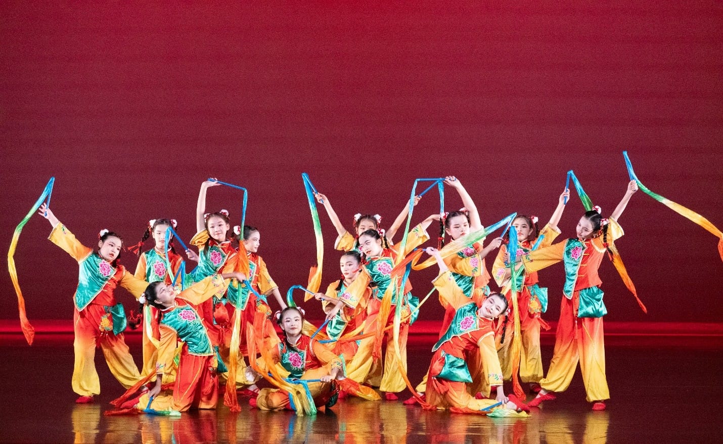 Chinese dancers at SYF ARTS